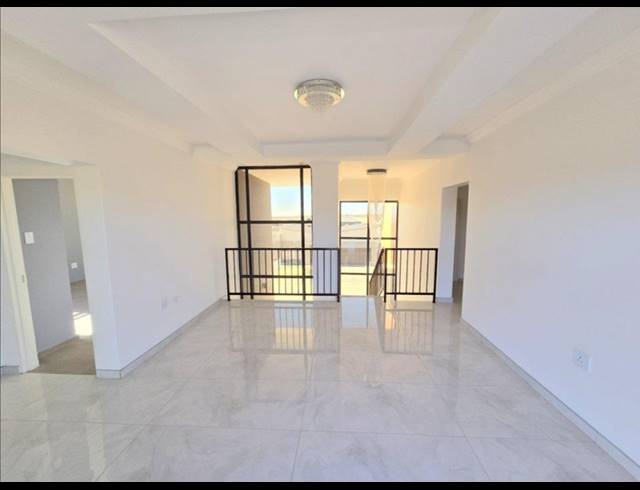 4 BEDROOM HOUSE FOR SALE IN BENDOR